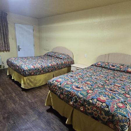 Super 7 Inn By Oyo San Antonio Nw Medical Center מראה חיצוני תמונה