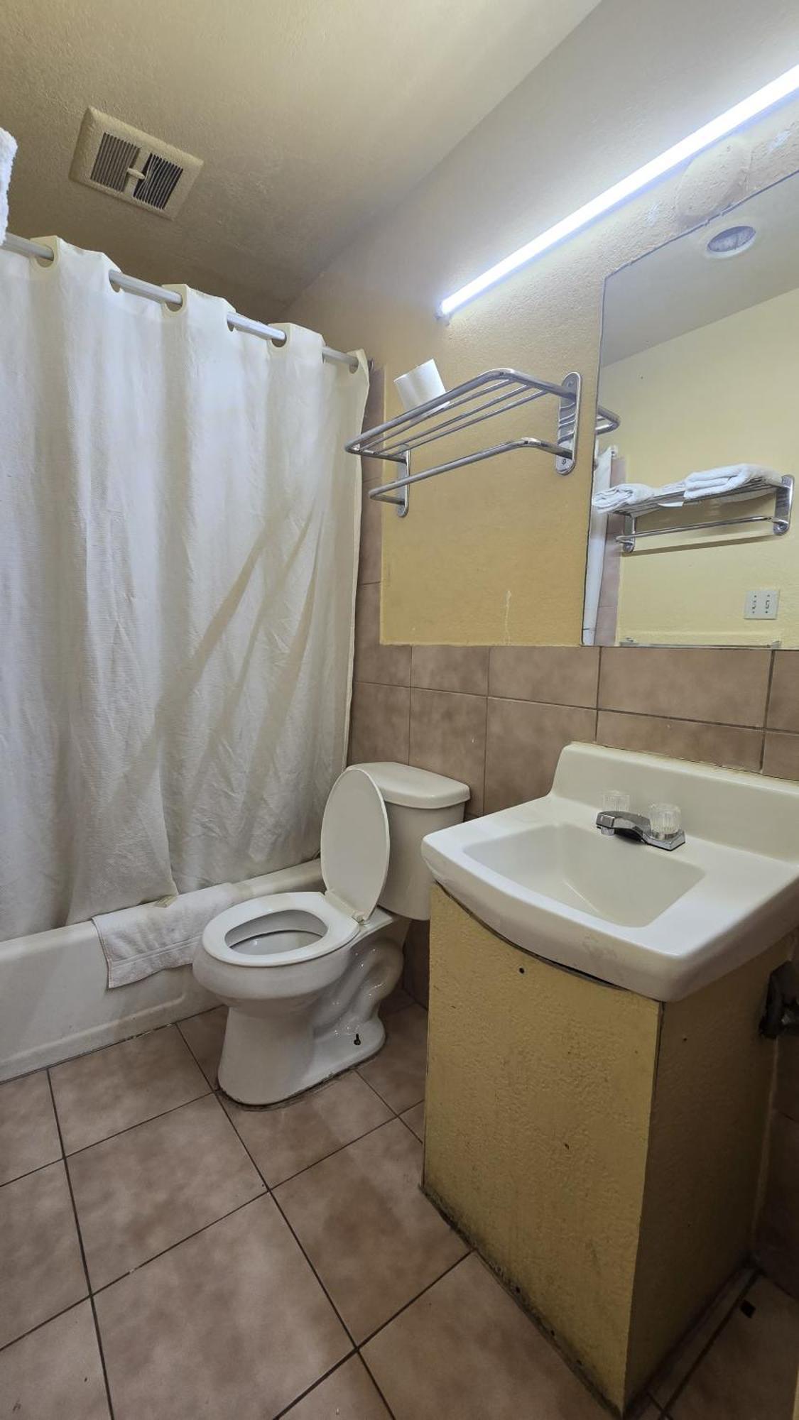 Super 7 Inn By Oyo San Antonio Nw Medical Center מראה חיצוני תמונה