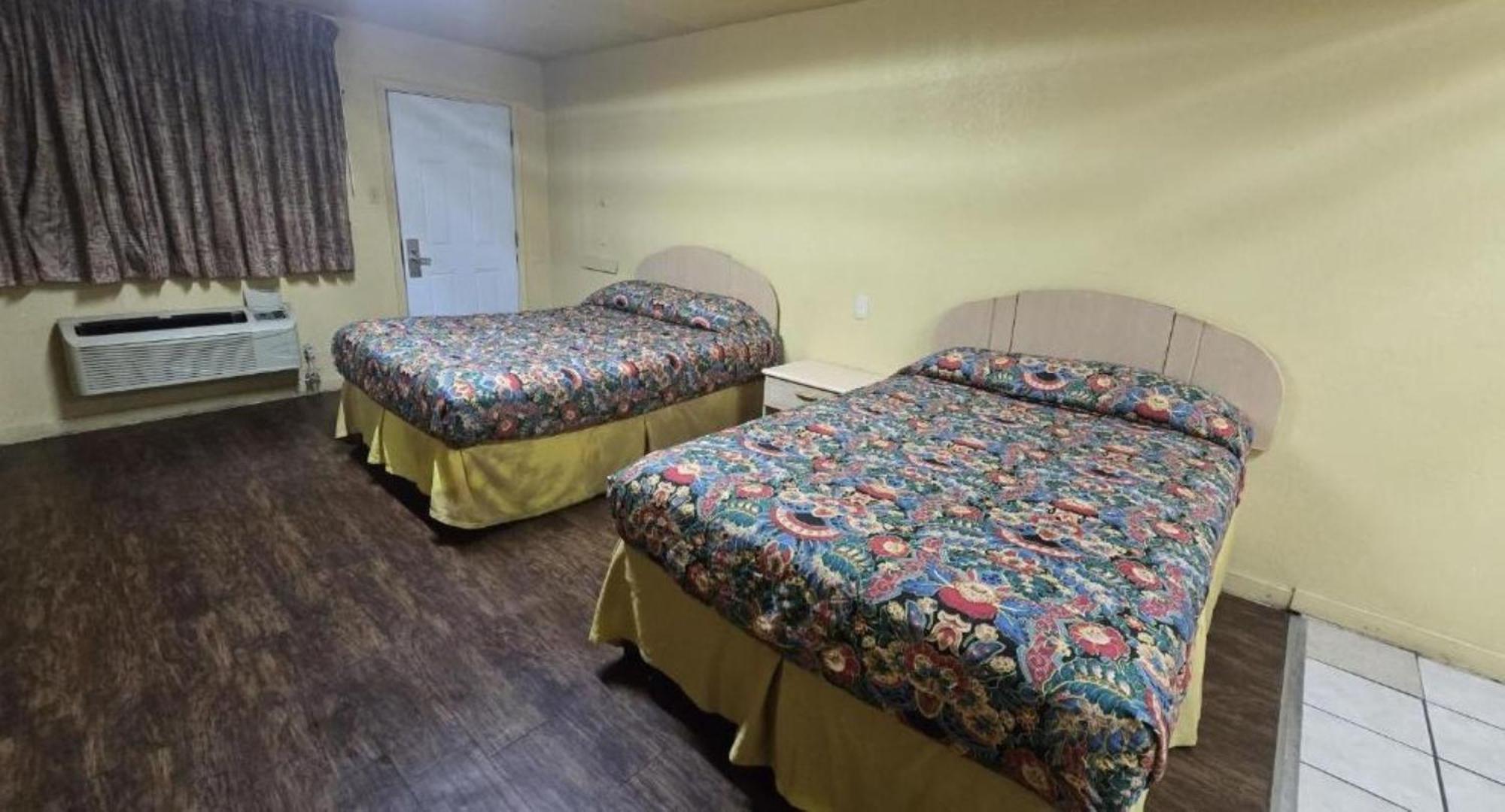 Super 7 Inn By Oyo San Antonio Nw Medical Center מראה חיצוני תמונה